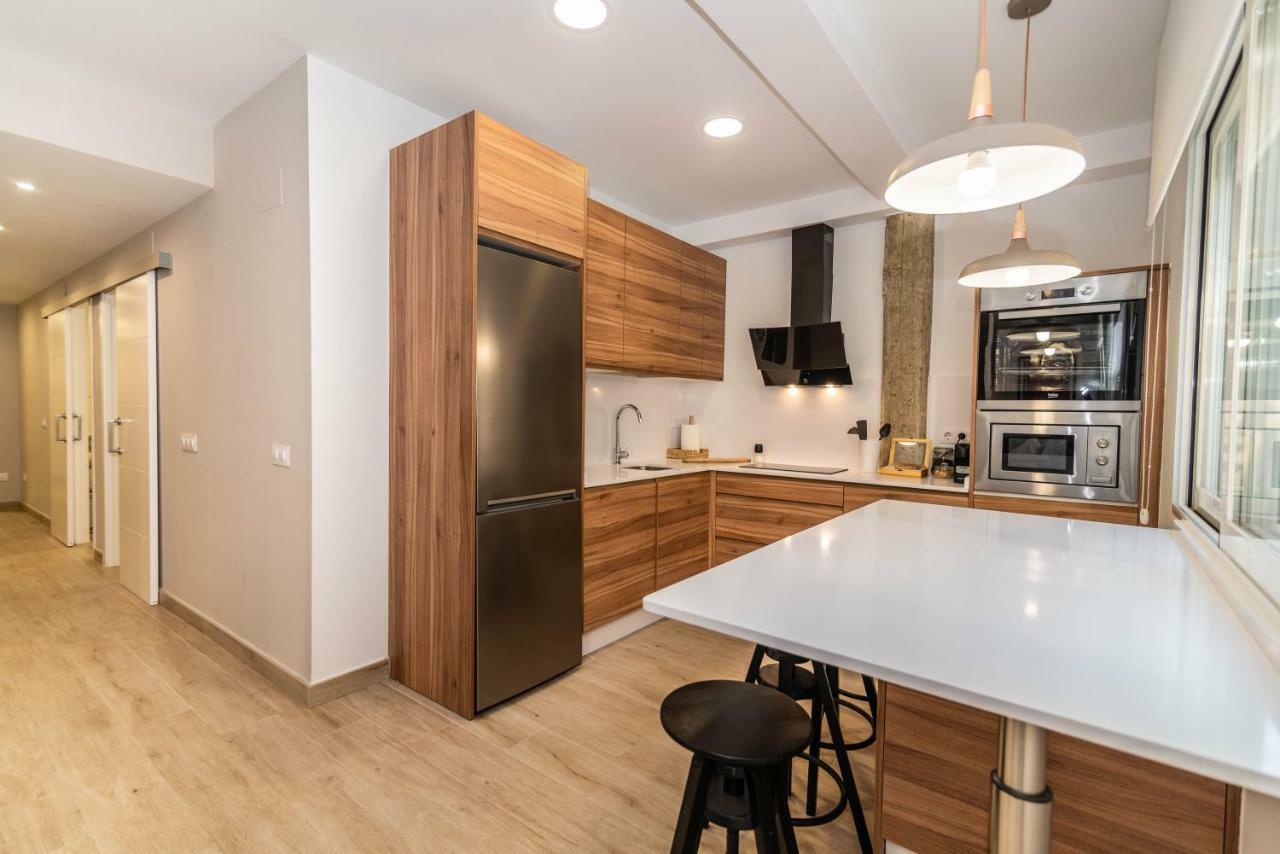 Luxury Apartment Soho By Nagoa Homes Малага Екстериор снимка