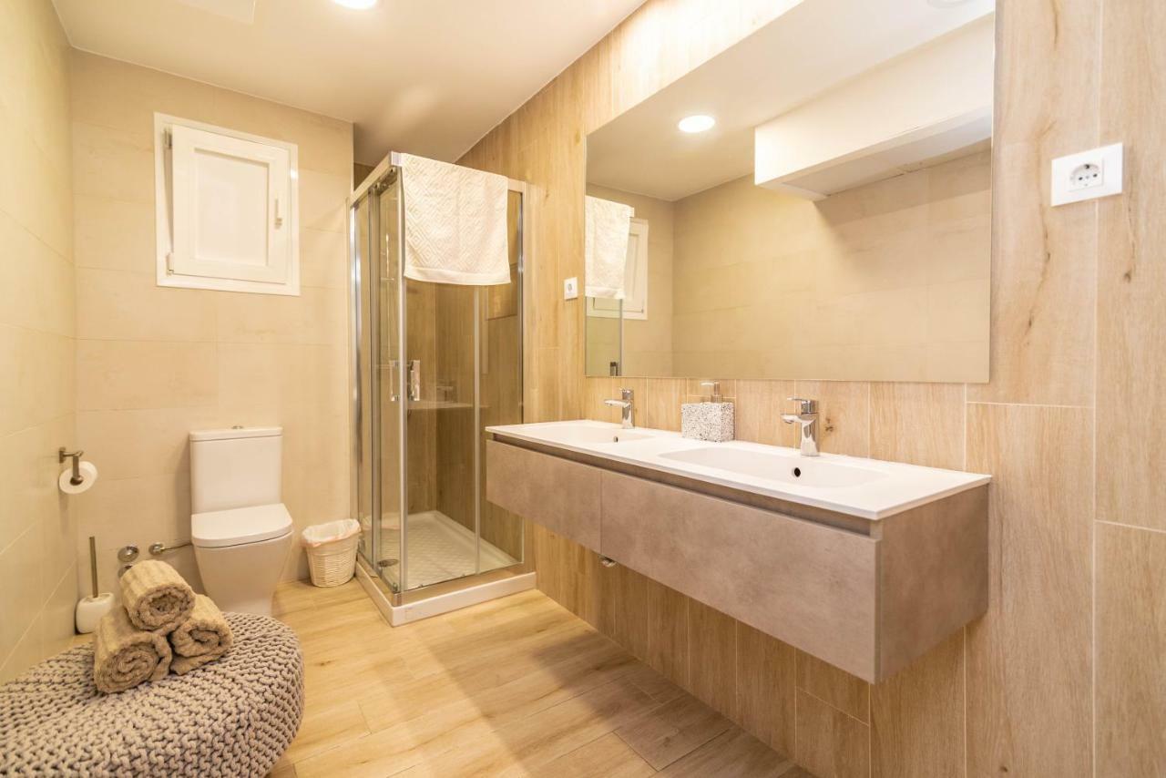 Luxury Apartment Soho By Nagoa Homes Малага Екстериор снимка